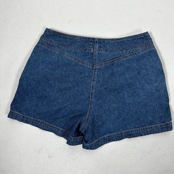 Vintage high-waisted denim jean shorts - Picture 7 of 7